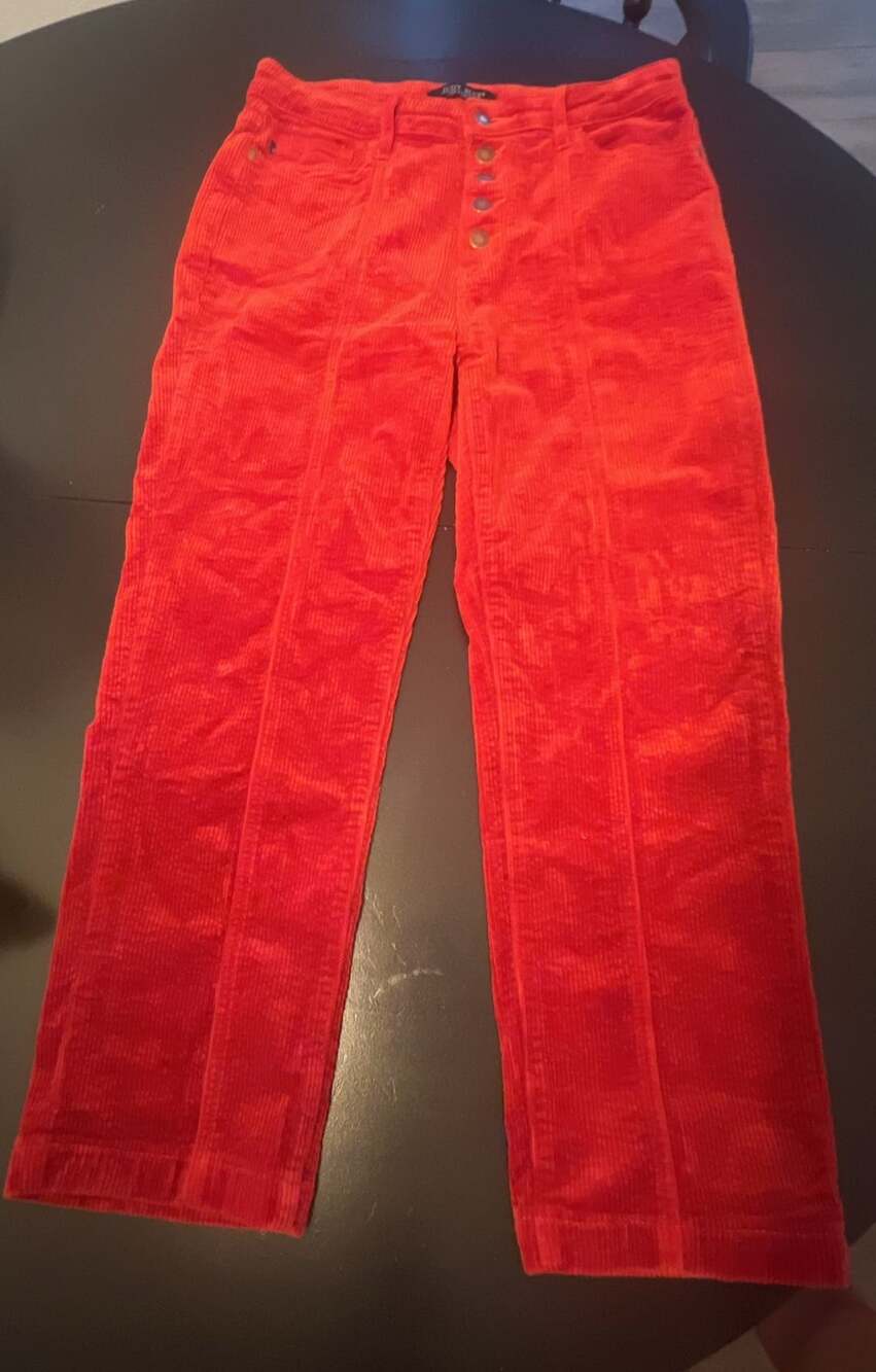 Judy Blue Ankle Straight Corduroy Pants Size 11/30 Red